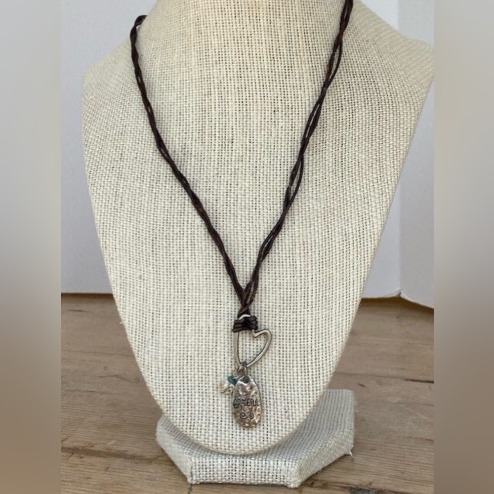Brighton Art & Soul Grateful Heart Silver Heart Necklace Leather Cord 1929